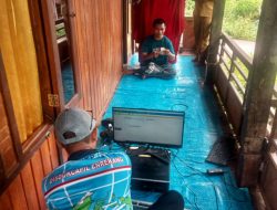 Jemput Bola Disdukcapil Enrekang Layani Perekaman KTP Warga Disabilitas di Pelosok Desa